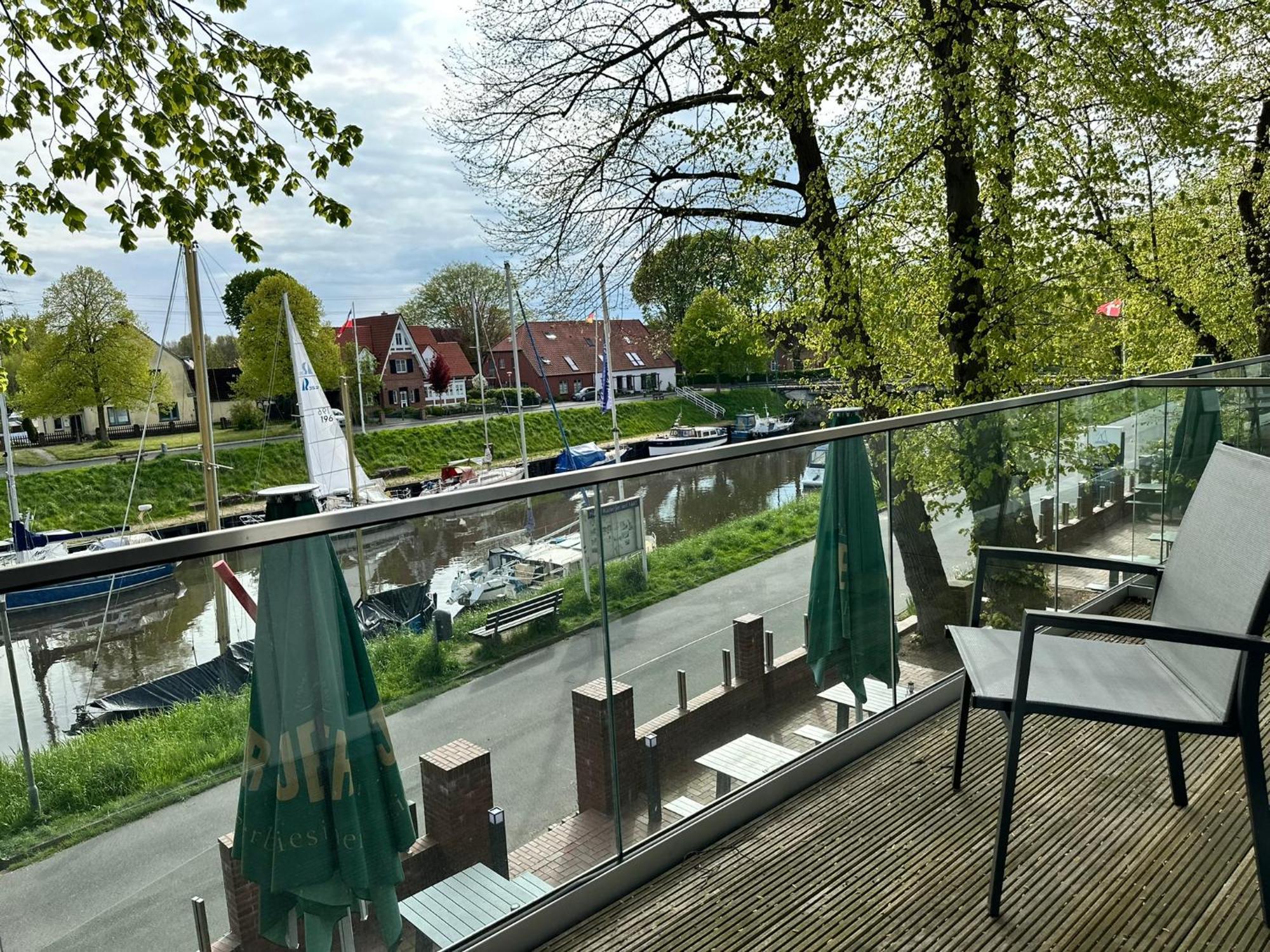 Hotel Schoene Aussicht Wilhelmshaven Exterior foto